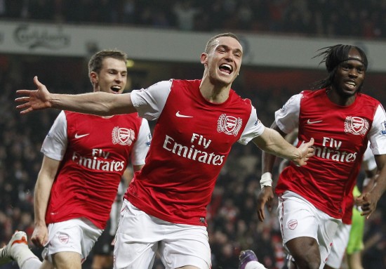 上港亚冠生死战！带蒋光太出征柔佛，是后防救星还是烟雾弹？（亚冠生死局！上港携蒋光太远征柔佛，他是后防定海神针还是烟雾弹？）