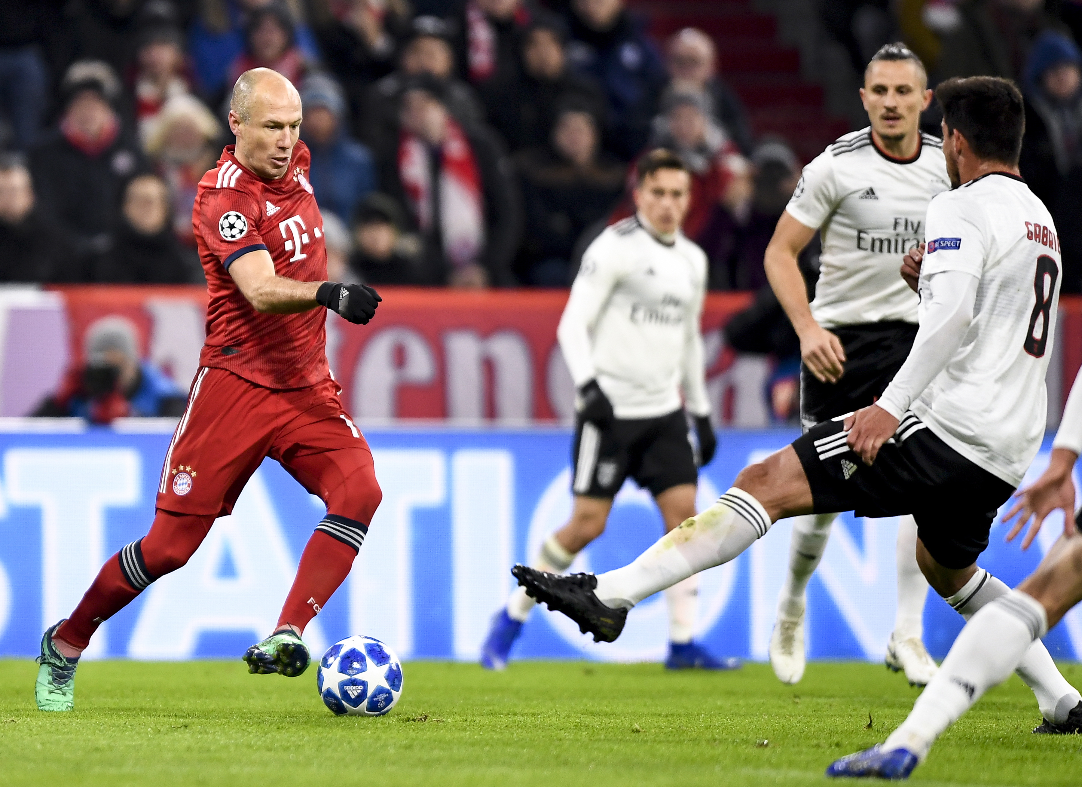 本赛季五大联赛球队欧冠积分：英超6队61分第1，意甲35分第2（五大联赛本赛季欧冠积分榜：英超六队61分居首，意甲35分次席）