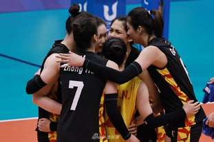 TA：应布拉格斯拉维亚方面要求，热刺主场的LGBTQ+旗帜被移走（TA：热刺主场应布拉格斯拉维亚请求撤下LGBTQ+旗帜）