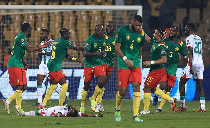 卡佩罗：国米最后的角球防守太随意；扳平比分后他们就松懈了（卡佩罗批评国米：末段角球防守散漫，扳平后随即松懈）