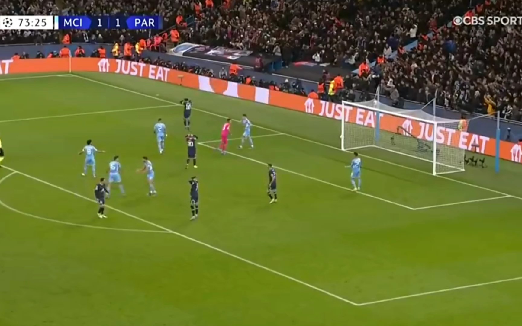 TA：FIFA在卖世界杯期间的停车证，价格是每场75至175美元（TA：FIFA世界杯比赛日停车证开售，单场售价75至175美元）